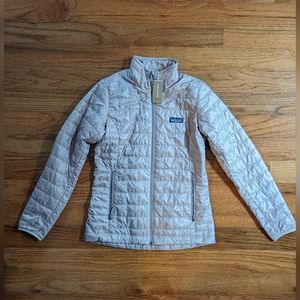 NWT Patagonia women's XS Nano Puff jacket stingray mauve